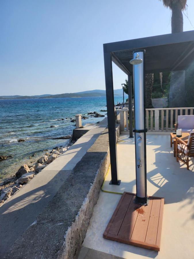 Holiday Home Luna Оребич Екстер'єр фото